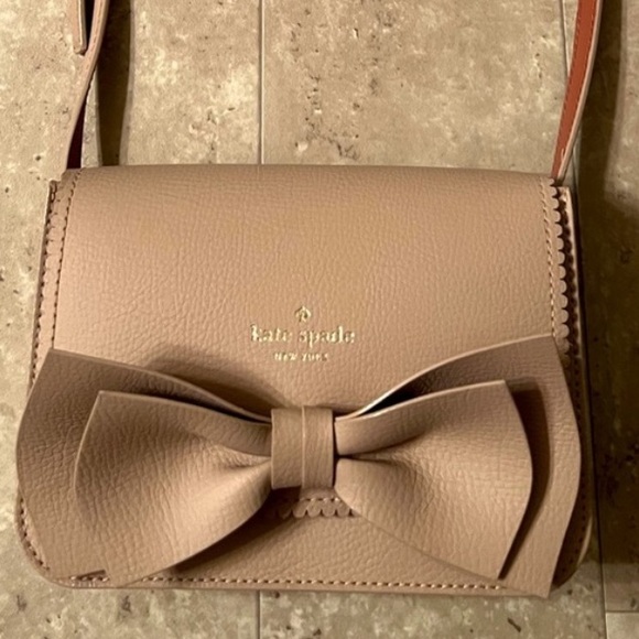 KATE SPADE CROSSBODY BAG w/ BOW - Picture 2 of 5